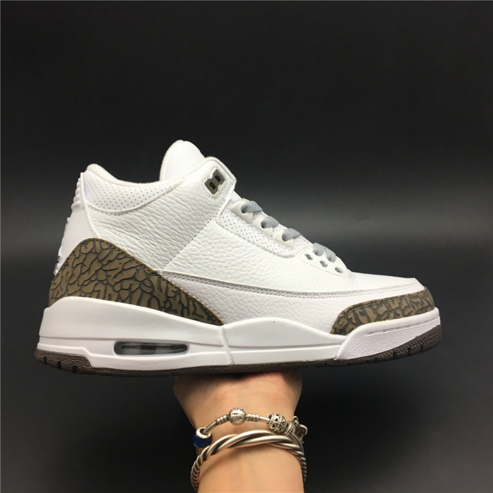 Air Jordan 3 Retro Mocha (2018)  136064-122