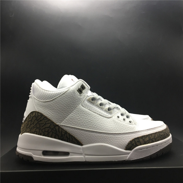 Air Jordan 3 Retro Mocha (2018)  136064-122