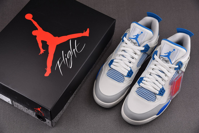 AIR JORDAN 4 RETRO MILITARY BLUE 308497-105