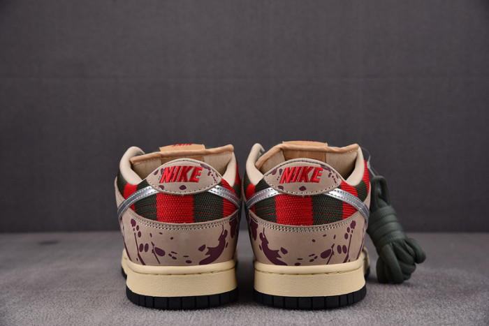 Nike SB Dunk Low Freddy Krueger  313170-202