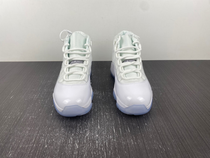 Air Jordan 11 Retro Silver Anniversary (2010)  408201-101