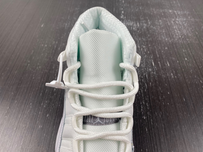 Air Jordan 11 Retro Silver Anniversary (2010)  408201-101