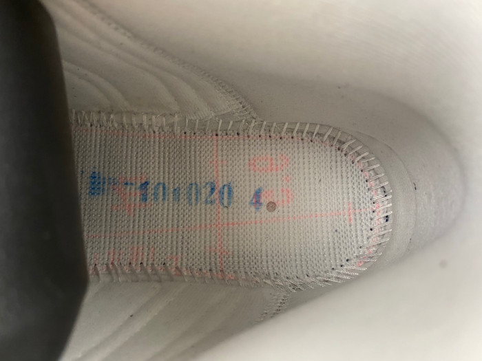 Air Jordan 13 “Midnight Navy”  414571-140