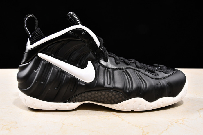 NIKE AIR FOAMPOSITE PRO “DR. DOOM” BLACK/WHITE 624041-006