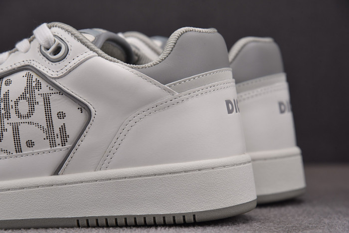 D10R B27 LOW SNEAKER