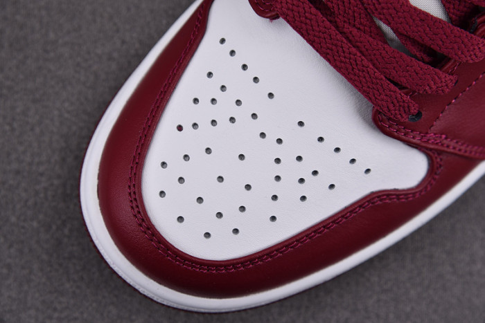 Air Jordan 1 Low “Bordeaux” 553558-615