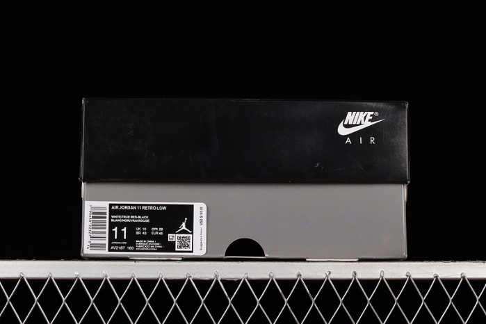 AIR JORDAN 11 LOW CONCORD BRED AV2187-160