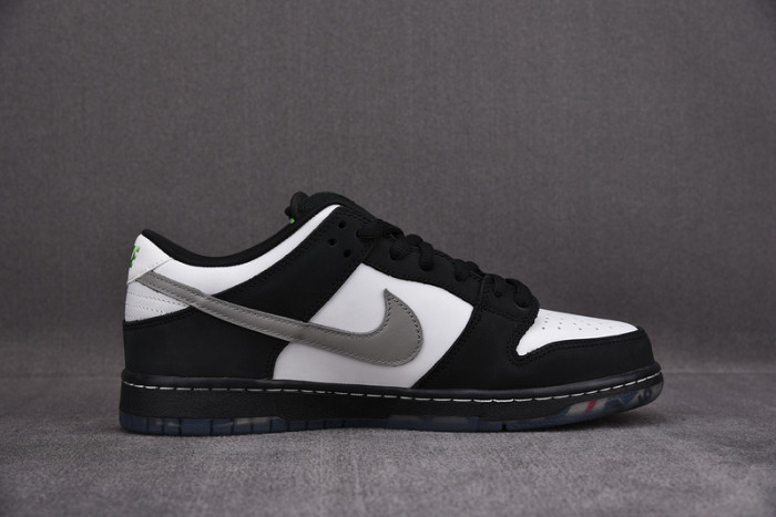NIKE SB DUNK LOW STAPLE PANDA PIGEON - BV1310-013