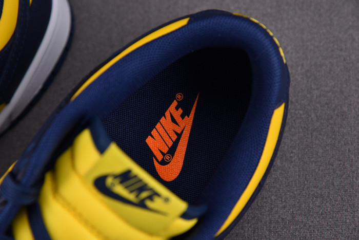 NIKE DUNK LOW “MICHIGAN” DD1391-700