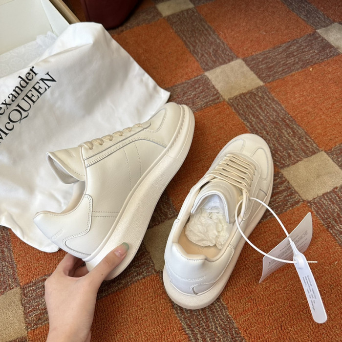 ALEX MCQU SNEAKER