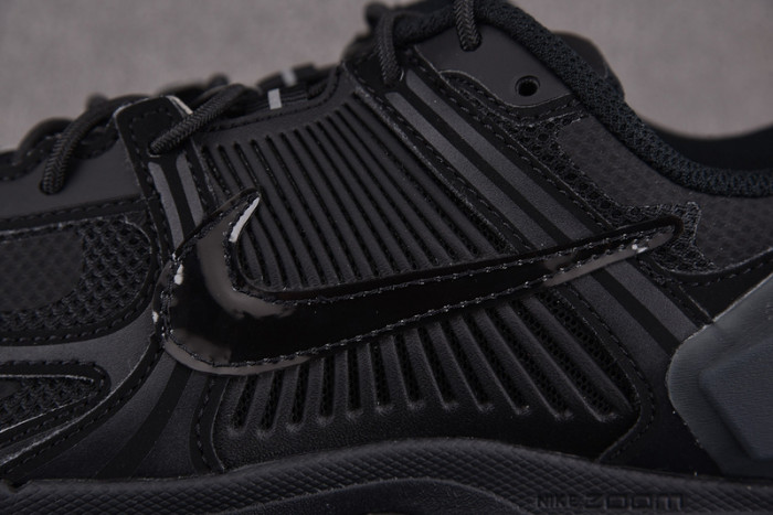 Nike Zoom Vomero 5 A Cold Wall Black  AT3152-001