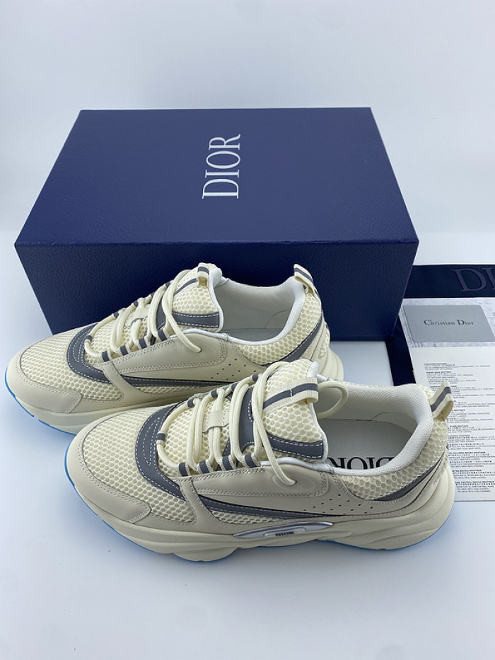 D10R SNEAKER
