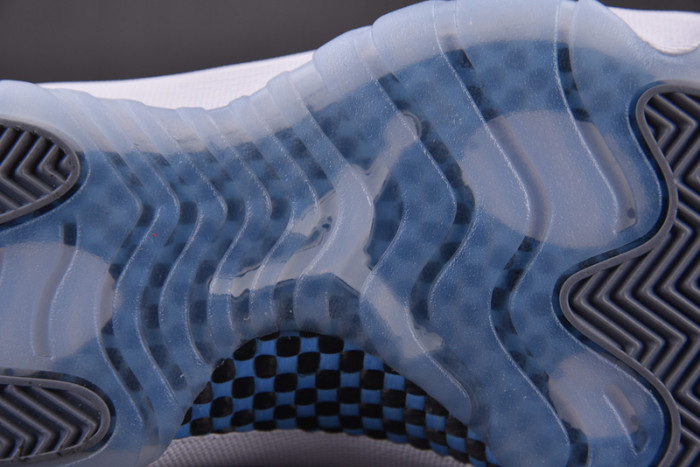 Air Jordan 11 Low “Cement Grey” AV2187-140