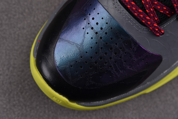 NIKE  Kobe 5 Protro 2K Gamer Exclusive CD4991-001