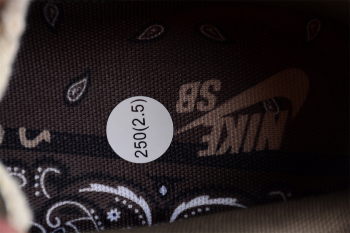 NIKE SB DUNK LOW TRAVIS SCOTT  - CT5053-001