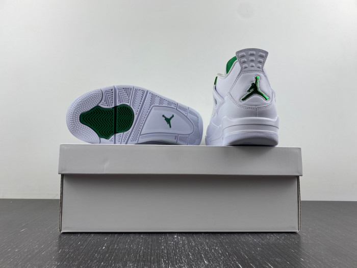 AIR JORDAN 4 “Metallic Green” CT8527-113
