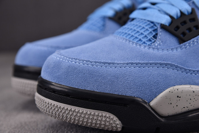 AIR JORDAN 4 SE “UNIVERSITY BLUE” CT8527-400
