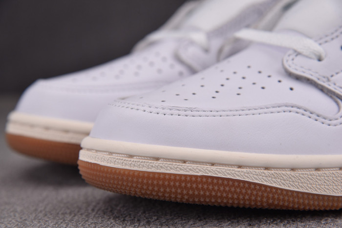 Air Jordan 1 Low OG WMNS “Oxidized Green” CZ0775-133