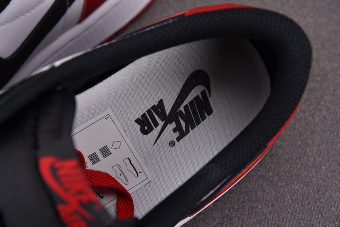 Air Jordan 1 Low OG “Black Toe”  CZ0790-106