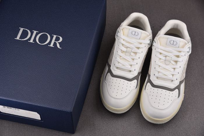 D10R B27 LOW SNEAKER