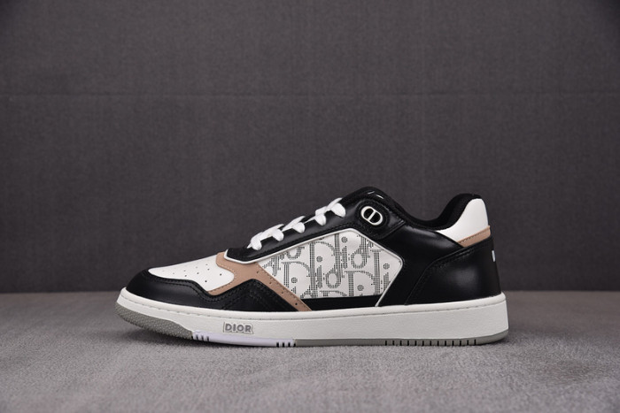 D10R B27 LOW SNEAKER