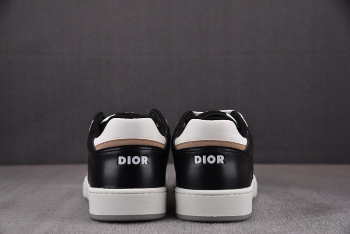 D10R B27 LOW SNEAKER
