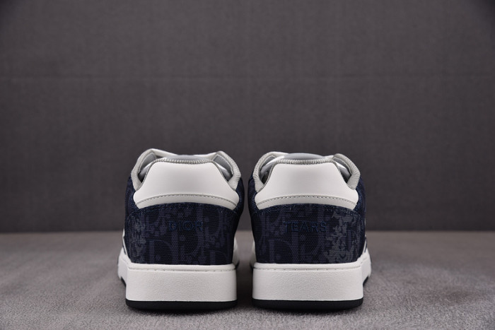 D10R B27 LOW SNEAKER