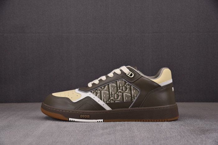 D10R B27 LOW SNEAKER