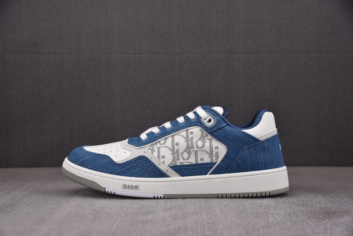 D10R B27 LOW SNEAKER