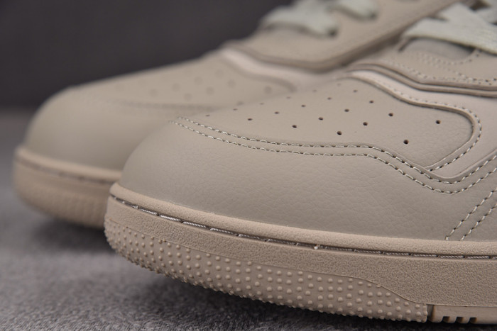 D10R B27 LOW SNEAKER