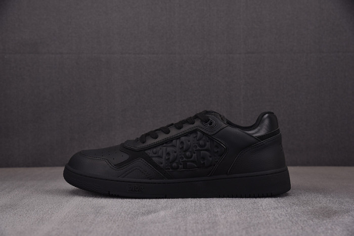 D10R B27 LOW SNEAKER