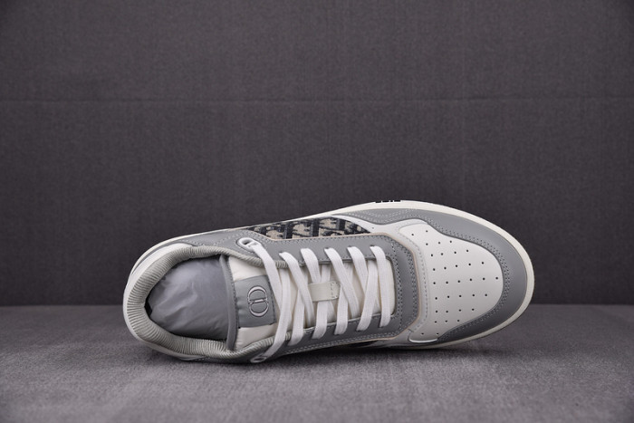D10R B27 LOW SNEAKER