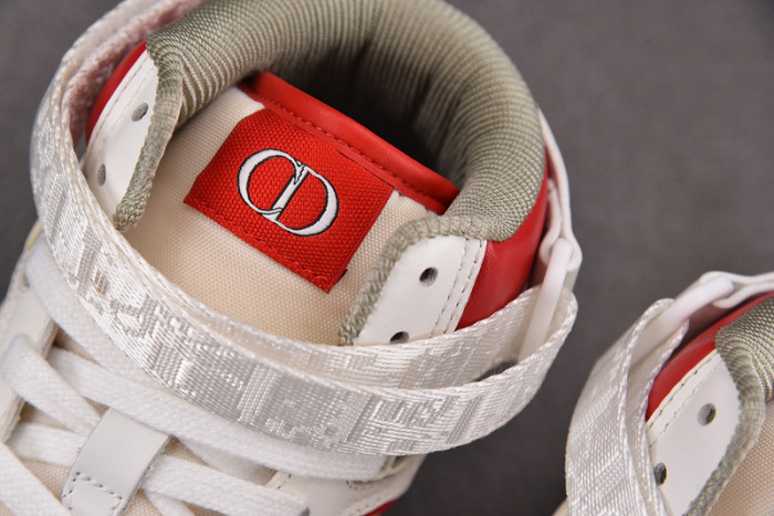 D10R B27 MID SNEAKER