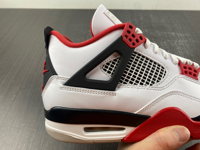 AIR JORDAN 4 RETRO  FIRE RED (2020)  DC7770-160