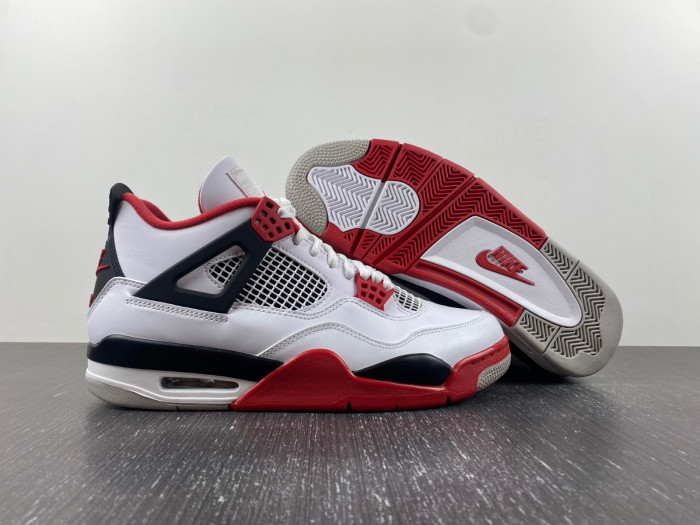 AIR JORDAN 4 RETRO  FIRE RED (2020)  DC7770-160