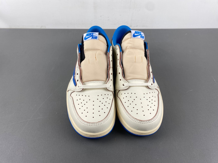 Travis Scott x Fragment x Air Jordan 1 Low OG DM7866-104