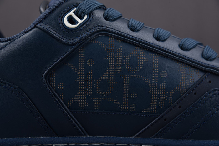 D10R B27 LOW SNEAKER