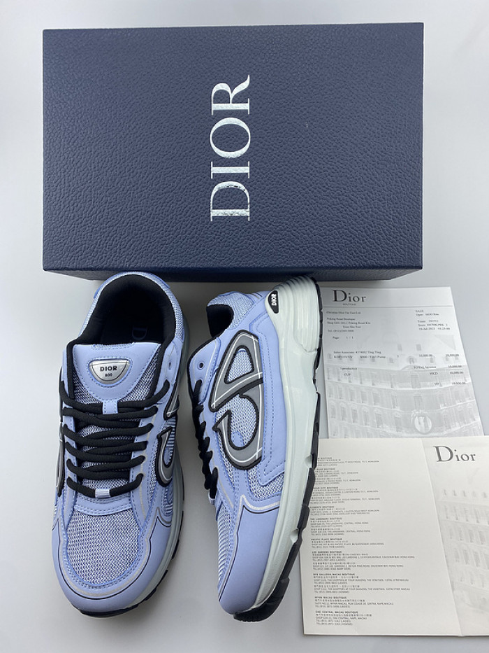 D10R SNEAKER