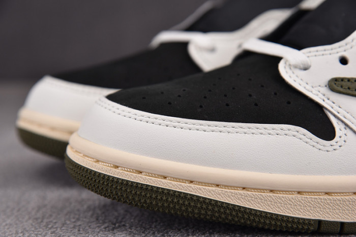 Air Jordan 1 Retro Low OG SP Travis Scott Olive (Women