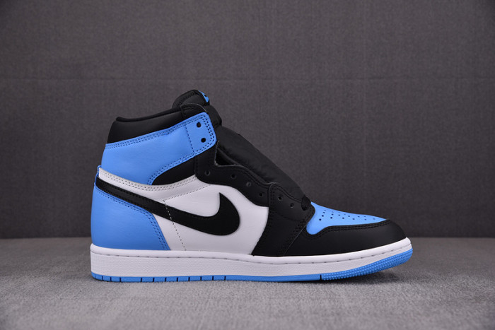 Air Jordan 1 High OG University Blue DZ5485-400