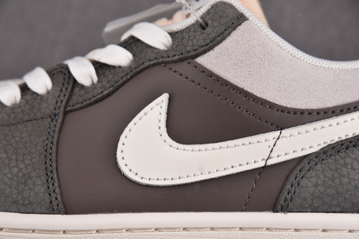 Air Jordan 1 Low SNKRS Day Korea Magpie (2023)  FD0399-004