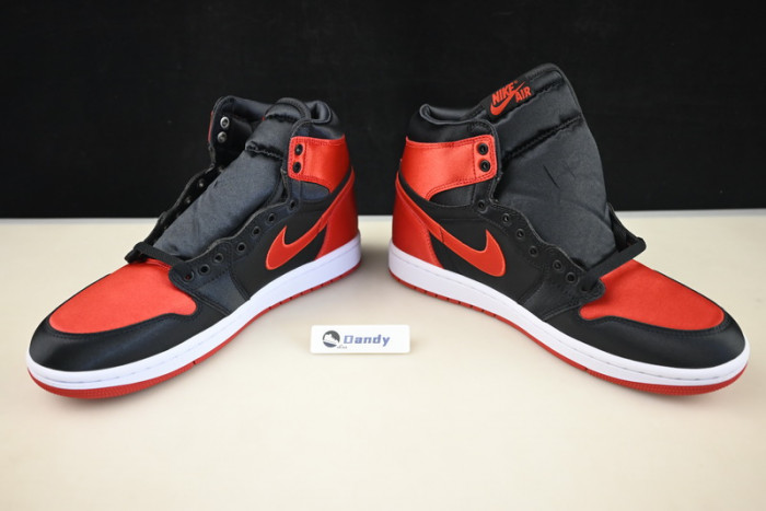 Air Jordan 1 High OG WMNS “Satin Bred” FD4810-061
