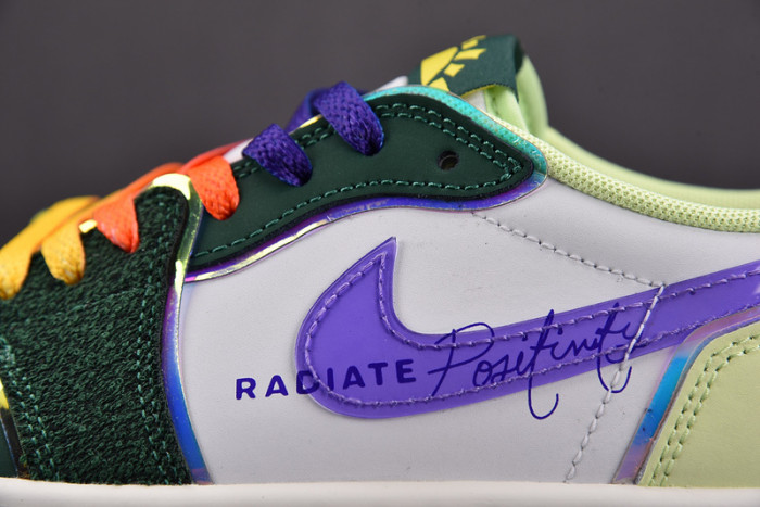 Air Jordan 1 Low OG “Doernbecher” FD9665-351