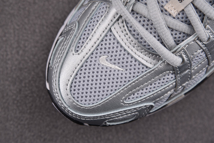 Nike P-6000 Metallic Silver Pure Platinum (Women