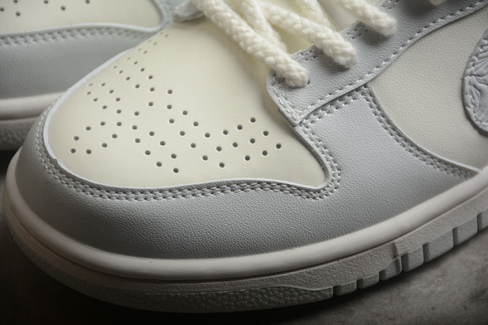 NIKE DUNK LOW NEEDLEWORK FJ4553-133