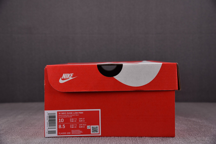 WMNS NK Dunk Low PRM “Team Red and White” FJ4555-100