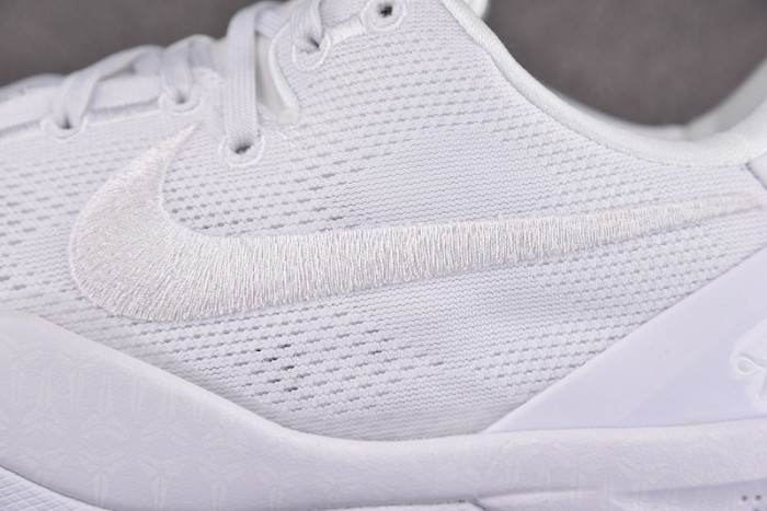 NIKE KOBE 8 PROTRO "TRIPLE WHITE" FJ9364-100