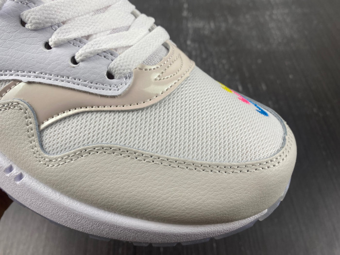 Nike Air Max 1 Unlock Your Space FN0608-101