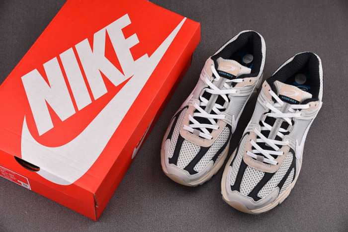 nike vomero 5 S*personic light bone black fn7649-110