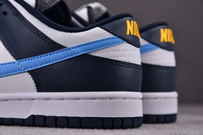 Nike Dunk Low “Midnight Navy” FN7800-400